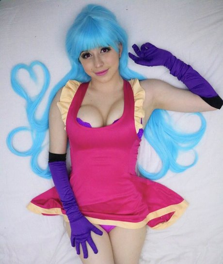 ジムガールズオンリーファンズ アートヌード 画像