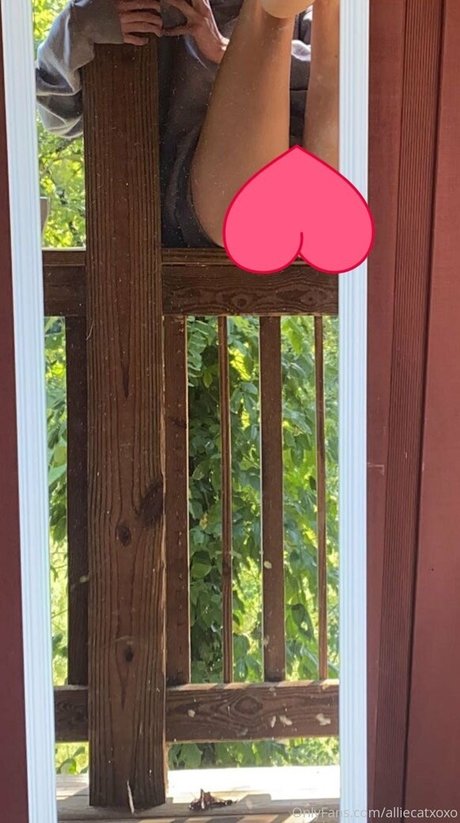 alliecatxoxo セックスポルノスター アーカイブ