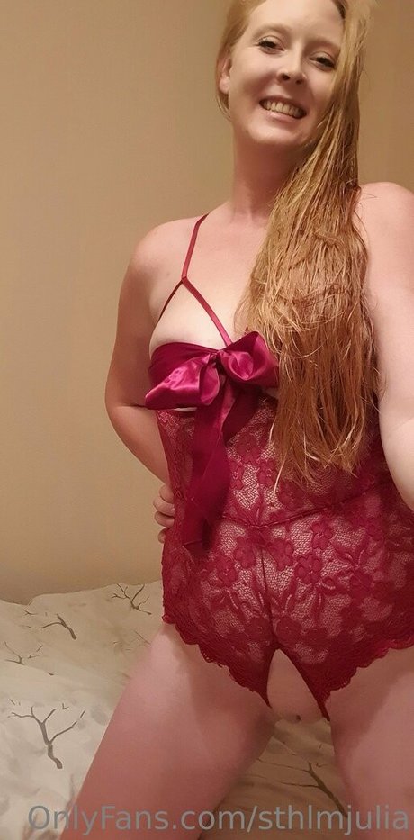 sthlmjulia ポルノモデル 写真
