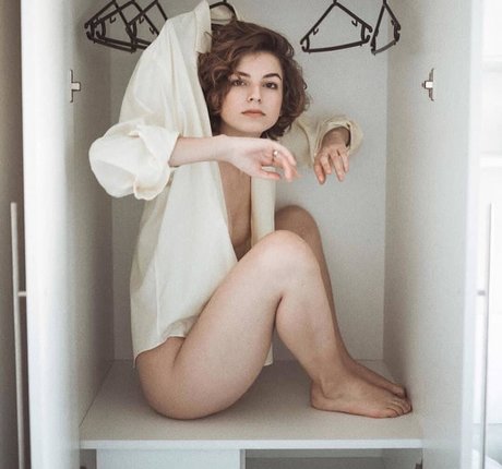 ぽっちゃり妊婦オンリーファンズ 無料裸 写真