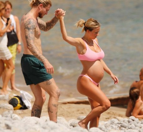 アマチュアブロンドオンリーファンズ 無料 写真