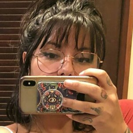 uosipaw アダルトスター 写真