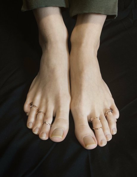 torislegs ポルノスター 無料 画像