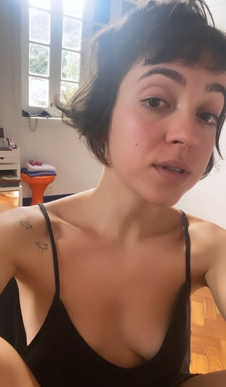 Valentina Bandeira ポルノスター 素敵 写真