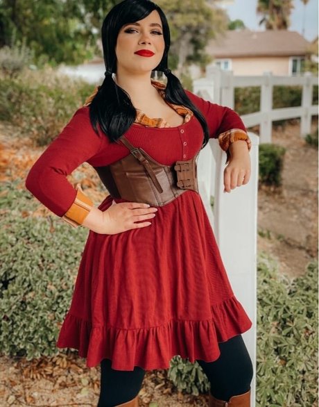 Justseum セックス女優 写真