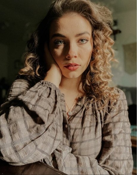 Justseum 完璧なスター 写真