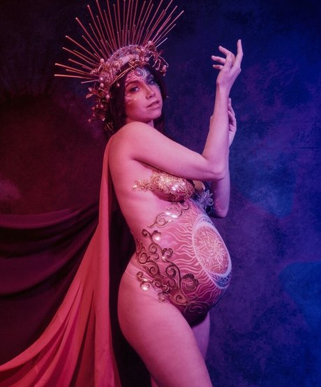 フェイシャルオンリーファンズ xxx 写真