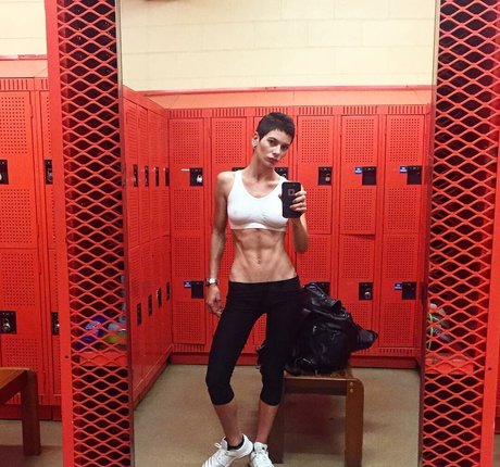 c antoinettemarie ポルノスター アダルト アーカイブ