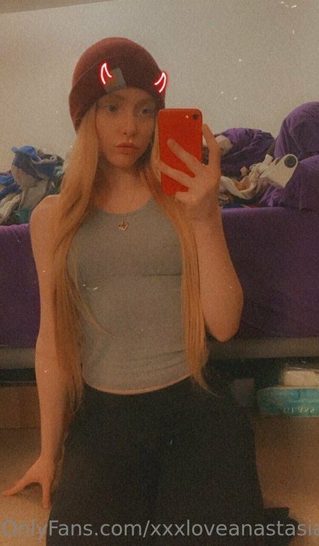 xxxloveanastasia 無料スター 画像