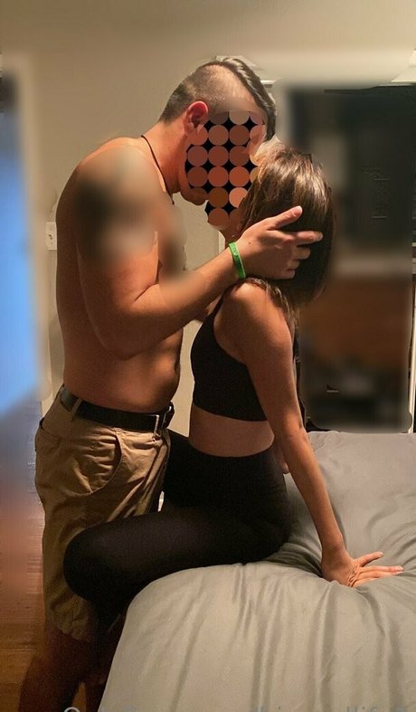 アナルxxx オンリーファンズ 可愛い 写真