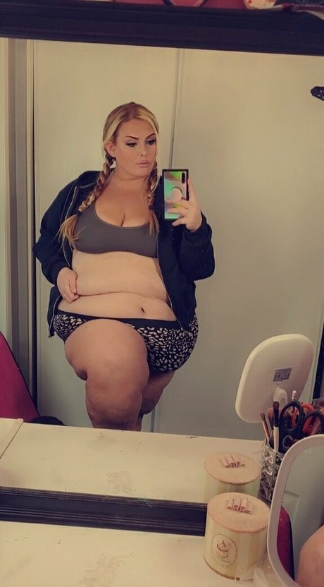 lindseefoxxx セクシーなスター 画像