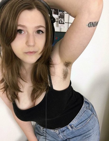 ashleejune 無料のポルノスター 写真