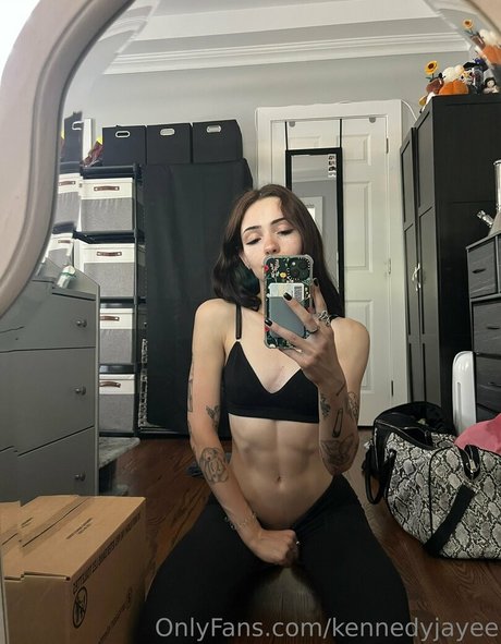 kennedyjaye かわいいモデル 写真