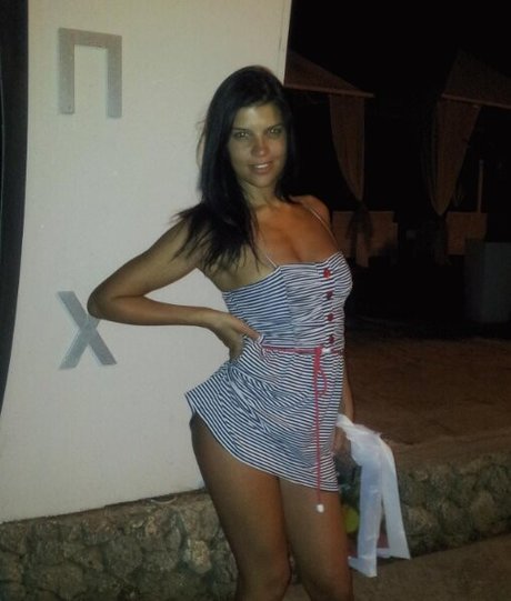 Amazongirl1 ポルノモデル 写真