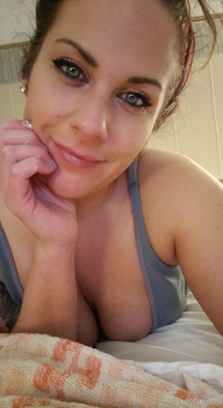 Missamberdoesxxx ホットなポルノスター 写真