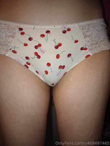 U468497465 可愛いモデル 写真