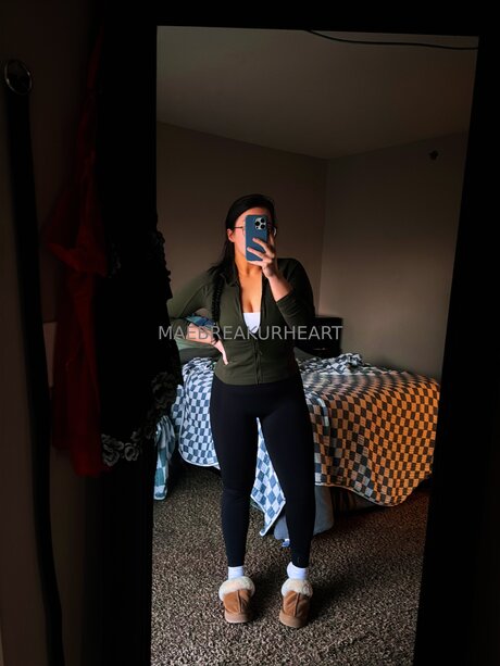 Maebreakurheart 裸のスター 写真