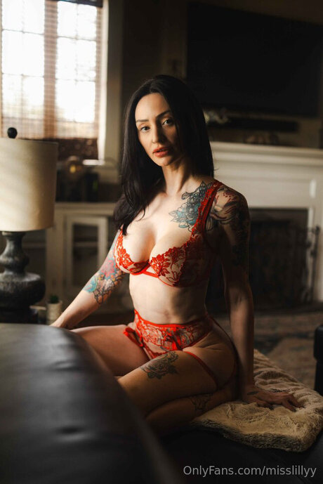 おばあちゃんの熟女オンリーファンズ セクシーxxx 写真