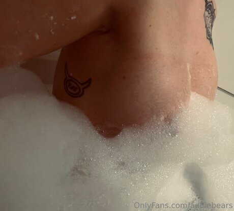 ランジェリーファックオンリーファンズ 無料ポルノ 写真