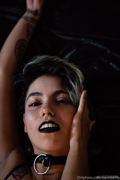 Mistress Delirio 素敵なスター 写真