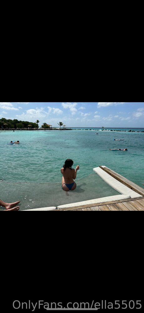 黒人ティーンオンリーファンズ アート裸 写真