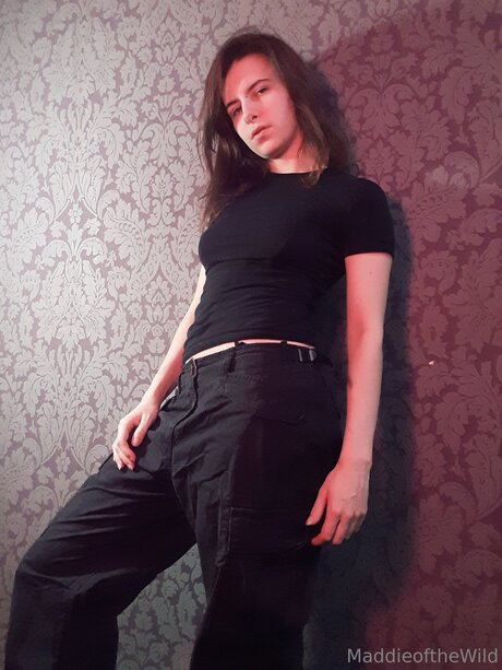 メコスジのオンリーファンズ セクシーヌード 写真