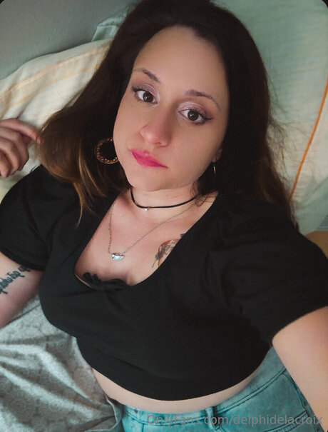 Delphidelacroix ポルノスター セクシー ギャラリー