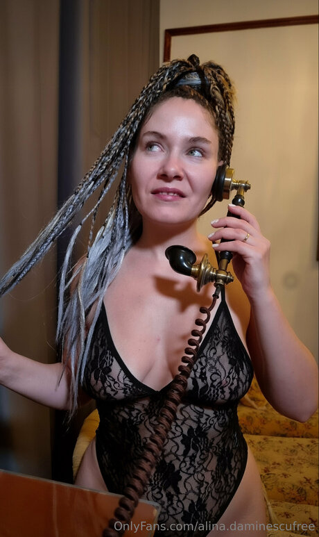 Alina Daminescufree 最高のスター 写真