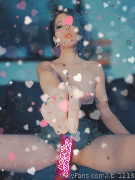 デカ尻ティーンオンリーファンズ パーフェクト 写真