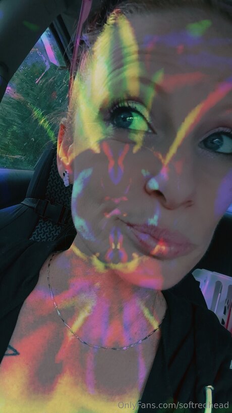 Softredhead ポルノスター 素敵 写真