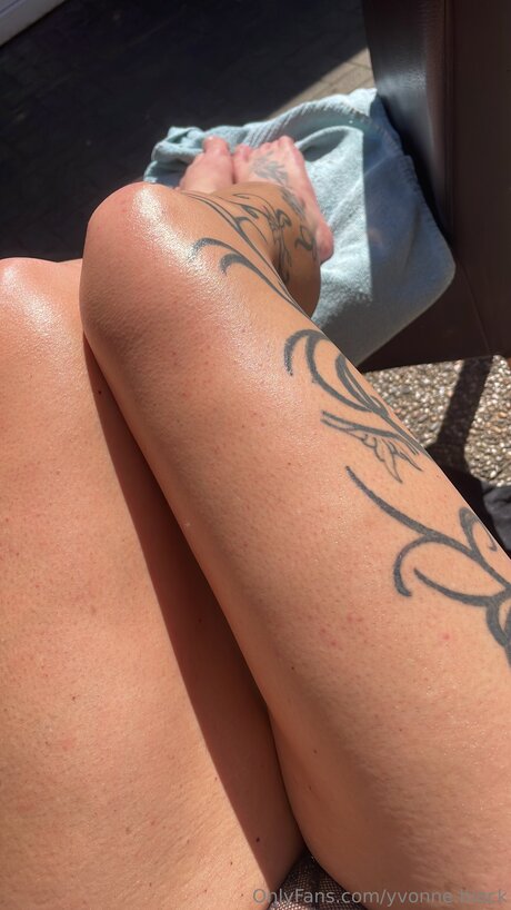 大きなお尻の黒人オンリーファンズ 素敵 写真