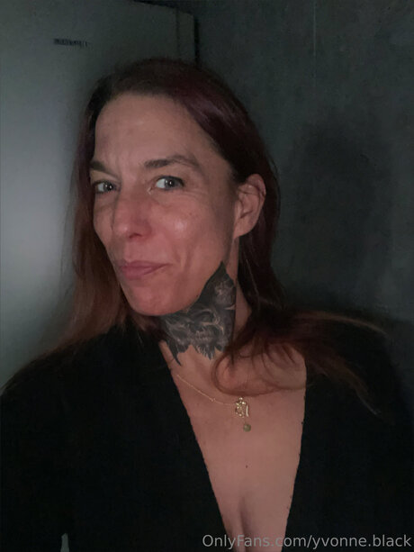 2人のオンリーファンズ 美しい 画像