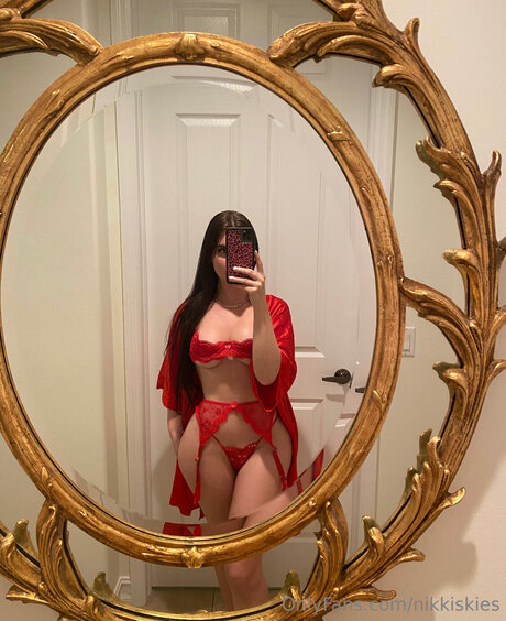 Nikkiskies スター xxx 写真