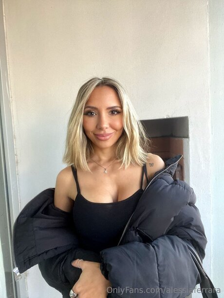 フィットネス熟女オンリーファンズ 無料 写真