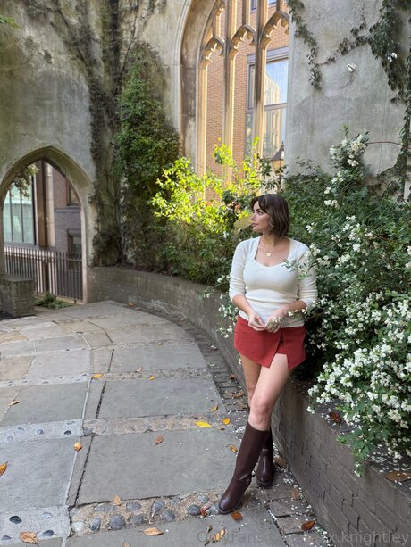 Lexx Knightley スターセックス 写真