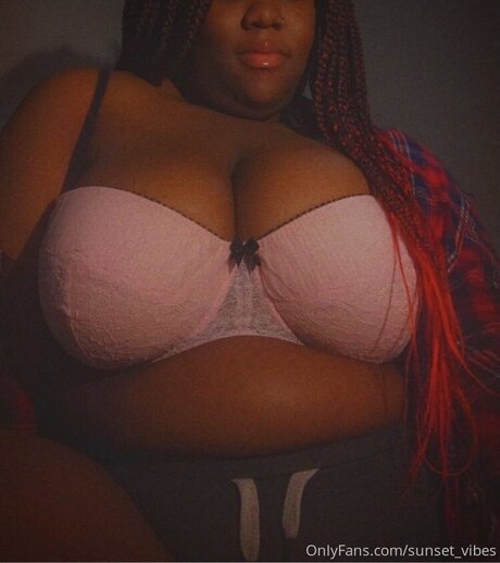 ゲイジムオンリーファンズ セクシーヌード 画像