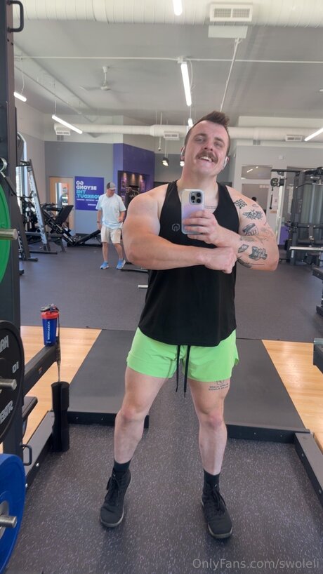 Swoleli プロフィール写真