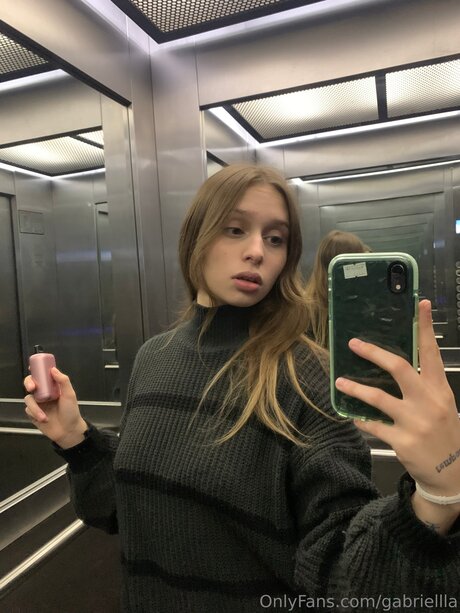 Gabriellla ポルノスター xxx 写真