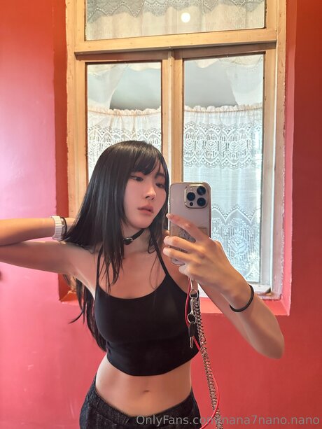 アナル乱交オンリーファンズ セクシー 写真