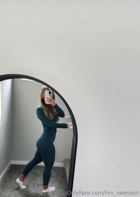 ニューハーフが男とセックスするオンリーファンズ 無料ヌード ギャラリー