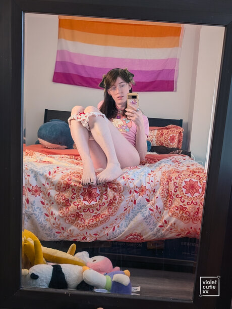 Violetcutie 美しいポルノスター 画像