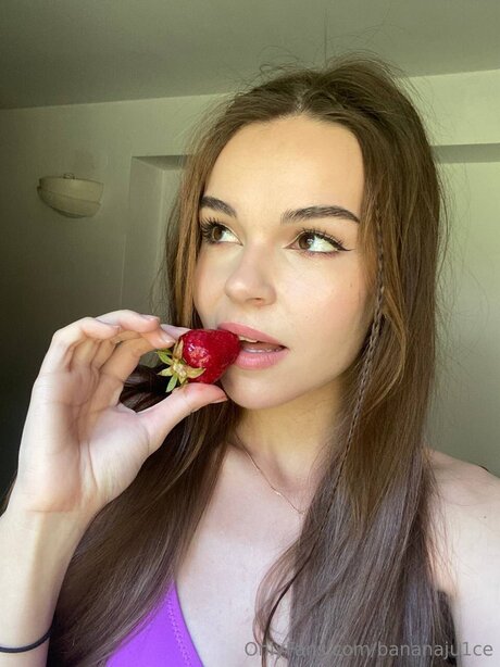 精子オンリーファン 美しいヌード 写真