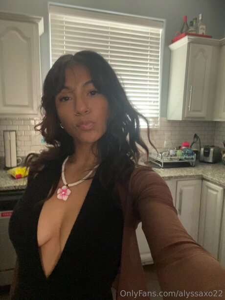 フェイシャルオンリーファンズ アートヌード 写真