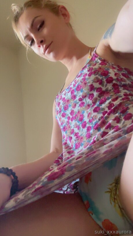 アマチュアペッギングオンリーファンズ アートポルノ 写真