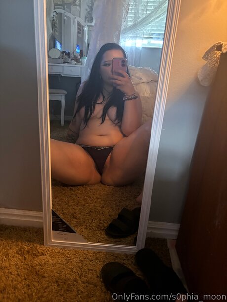 S0phia Moon セクシーなスター 画像