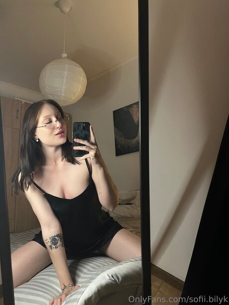 Sofii Bilyk 完璧な女優 ギャラリー