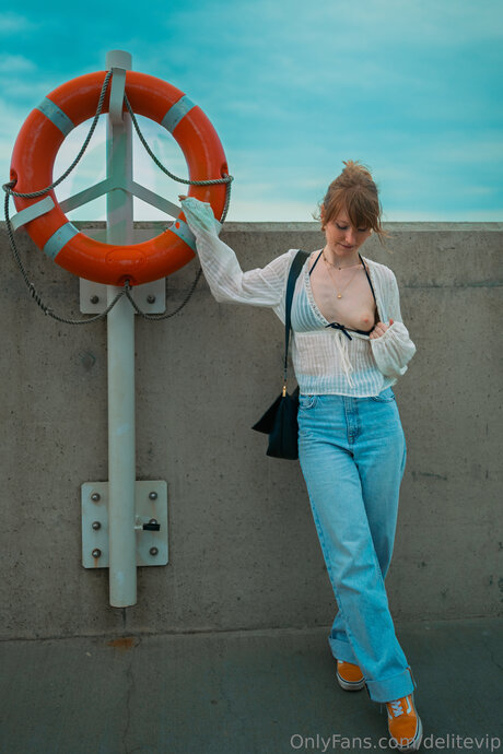 Delitevip ホットなポルノスター ギャラリー