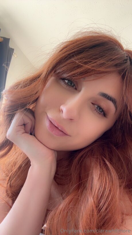 Clarawhitmore 完璧な女優 写真