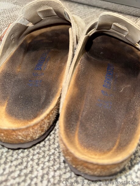 Prettynastytoes 裸モデル 写真