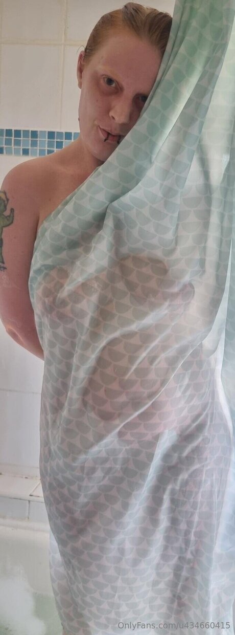 足 マンコ オンリーファンズ アートxxx 写真